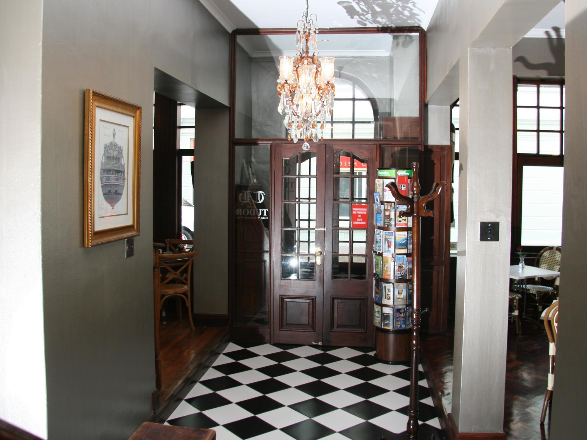Tudor Hotel Cape Town Exterior foto