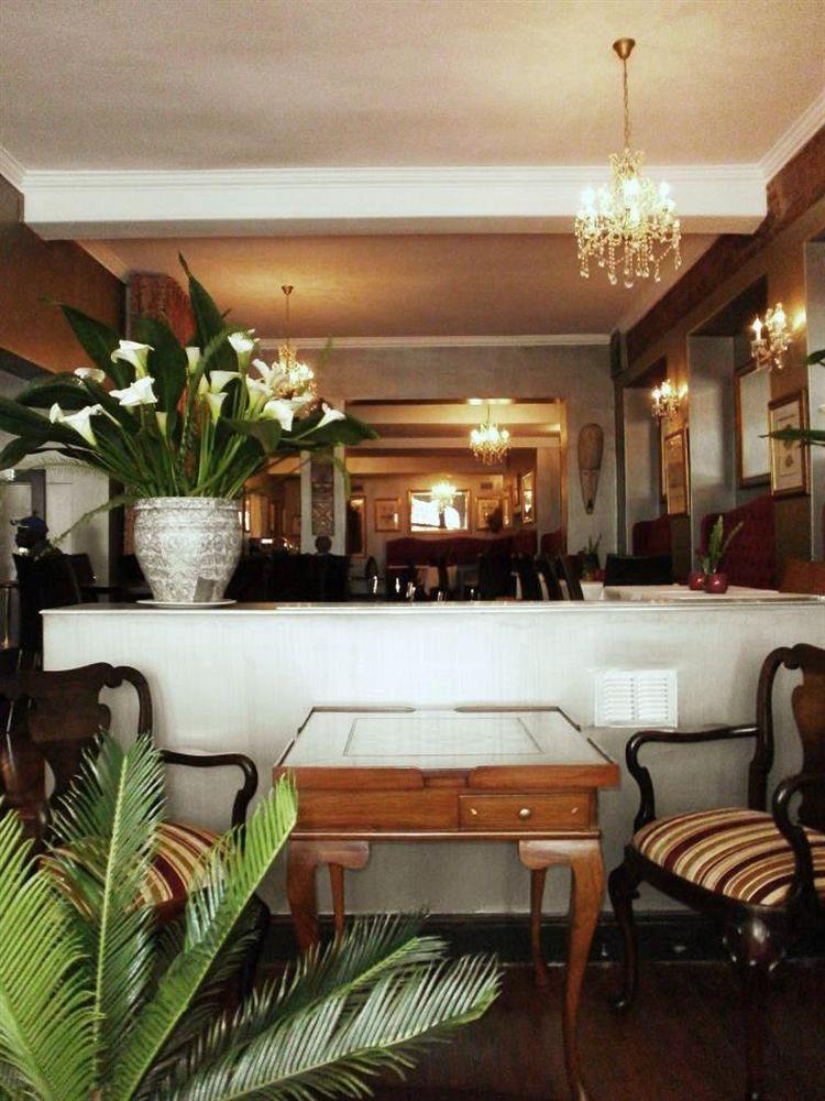 Tudor Hotel Cape Town Exterior foto