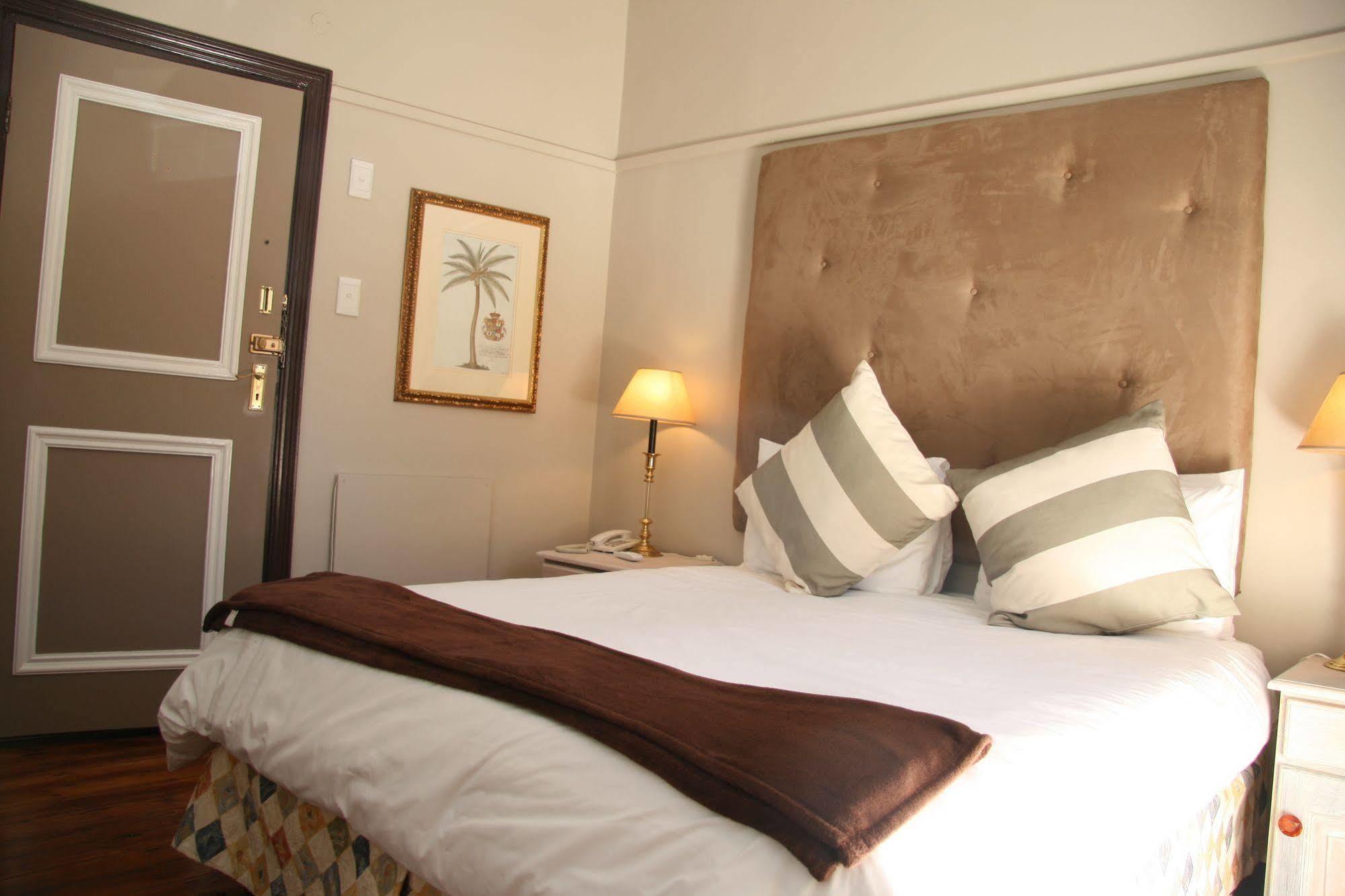 Tudor Hotel Cape Town Exterior foto